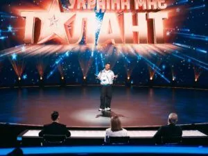 Майкл Віллена – стендап на «Україна має талант» 2026 Фото 5 до: Майкл Віллена на Україна має талант 2026