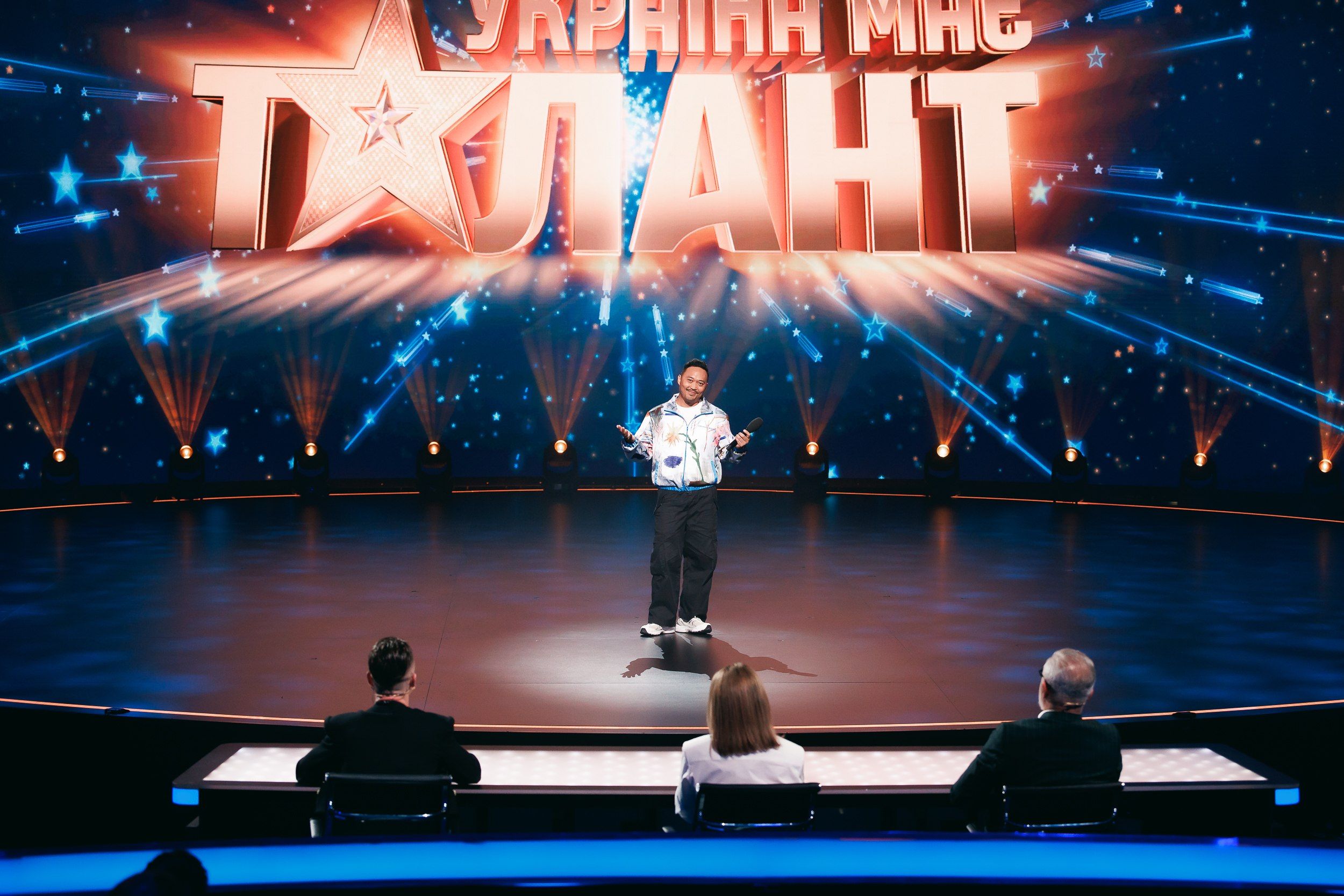 Майкл Віллена – стендап на «Україна має талант» 2026 Фото 5 до: Майкл Віллена на Україна має талант 2026