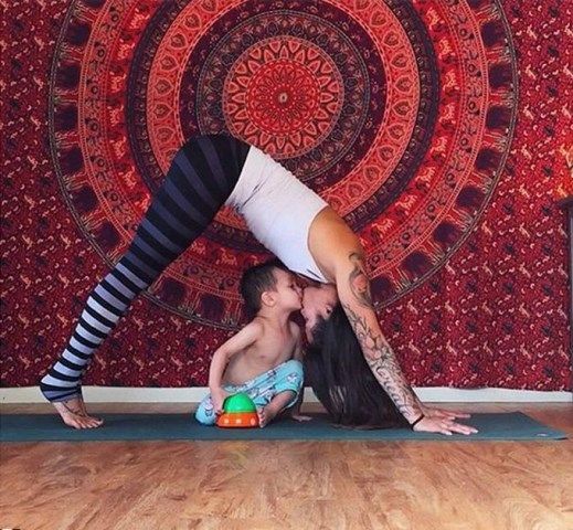 10 фото неподражаемых фитнес-мам 2