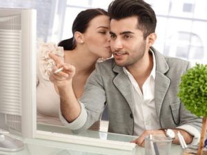 10 способов наслаждаться летом, даже если вы работаете в офисе