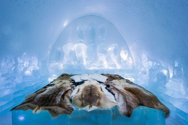 В Лапландии открылся отель, построенный из 5000 тонн льда 7-отель