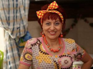 Кирилл Бин сыграл домашнего ленивца в комедийном скетчкоме СТБ
