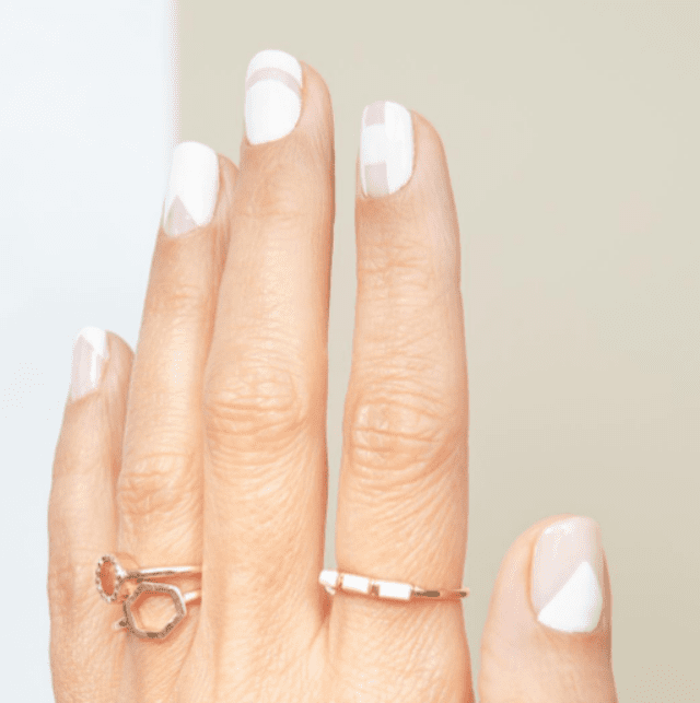 Весняний манікюр 2017: ідеї в фото 12