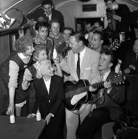 98l/19/huty/10157/21