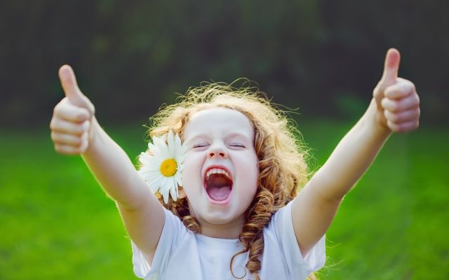 Літні канікули 2017: куди відправити дитину? iStock_83547003_LARGE