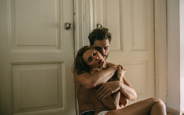 TAYANNA_Шкода_клип_3