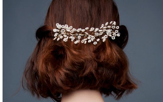 Яку зачіску зробити на 8 березня: ідеї в фото від стилістів СТБ прическа на короткие волосы