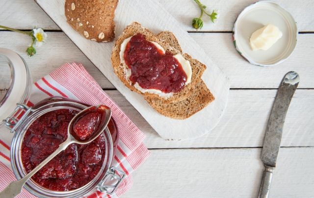 Як варити полуничне варення? Рецепт на зиму