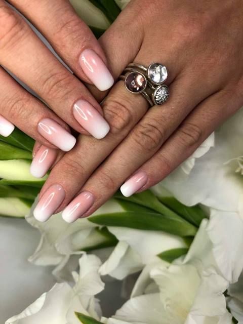 Модні тенденції в манікюрі на 2018 рік від зірок телеканалу СТБ аэрография