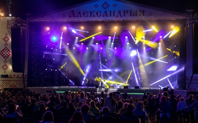 Олег Винник заставил танцевать Беларусь Фото00005