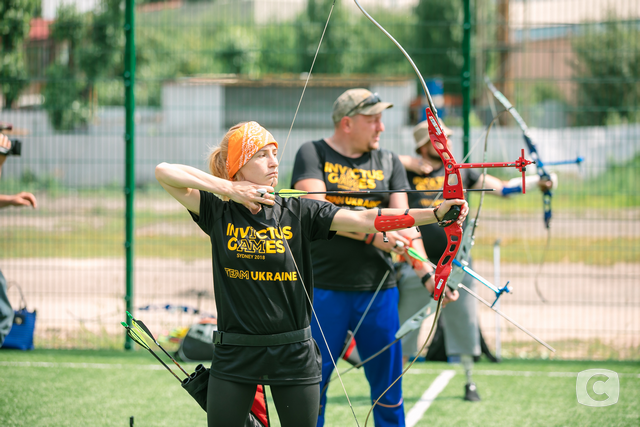 «Нескорені та незалежні»: премьера фильма ко Дню Независимости Украины инвиктус