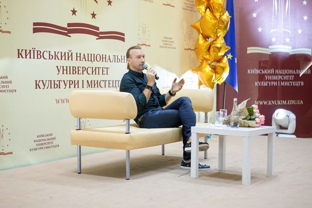 Олег Винник провел первый мастер-класс для студентов Олег Винник