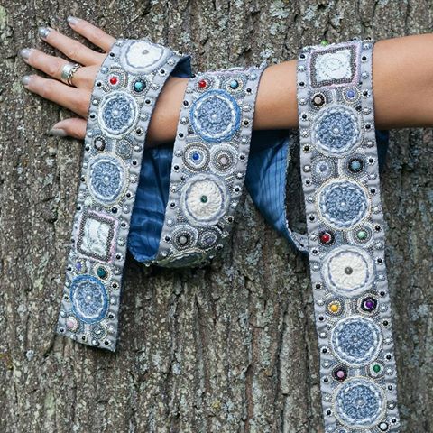 Ярослава Федорова: Я в любой момент могу потерять свой дар ясновиденья Лиможская вышивка