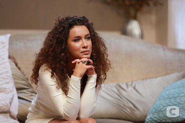 Вихідні в листопаді 2018 в Україні: скільки відпочиватимуть українці та як їх проведуть зірки СТБ Анетті Жернова