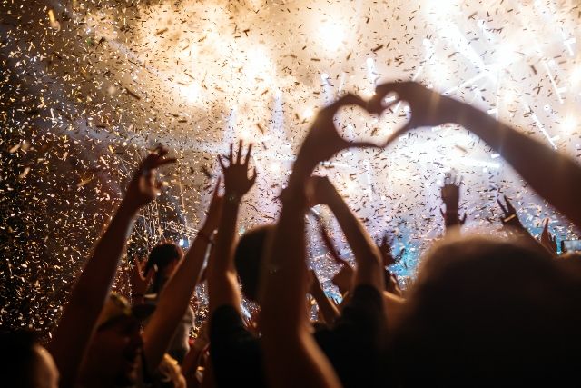 Настя Каменских, Олег Винник и KAZKA номинированы на M1 Music Awards! Полный список номинантов Настя Каменских, Олег Винник и KAZKA номинированы на M1 Music Awards!