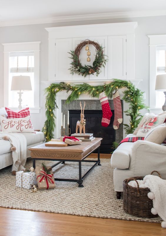 Як прикрасити будинок до Нового року та Різдва: ідеї інтер’єру новогодний интерьер