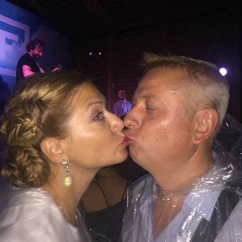 Фотодобірка: зірки СТБ зі своїми коханими 51113496_1982153901882498_3139039240299223169_n