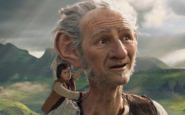 Карантин в Україні 2020: фільми для перегляду з дітьми під час карантину Що подивитись на карантині: фільмі для всієї родини