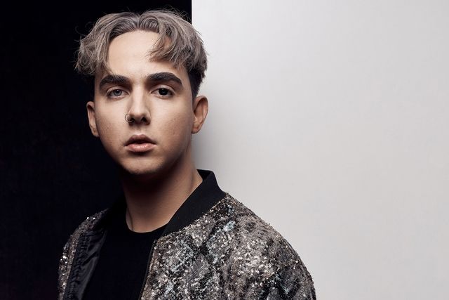 MELOVIN став найкращим в хіт-параді українських пісень MELOVIN ÑÑ ÑÑ Ð¿ÐµÑнÑ