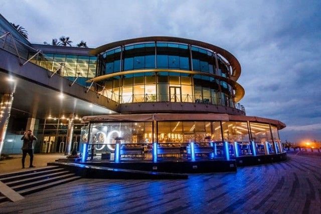 Летние площадки Киева 2021: лучшие террасы столицы Ресторан Guramma