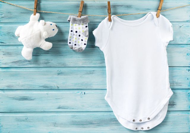 новонароджений догляд у перший місяць