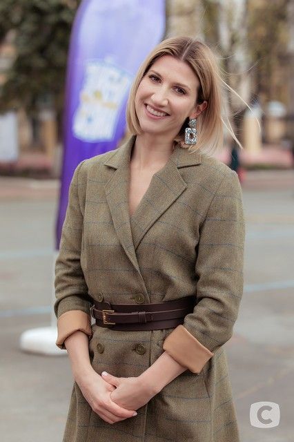 Аніта Луценко: біографія ведучої проєкту «Зважені та щасливі»-9 анита луценко