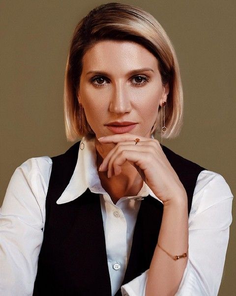 Аніта Луценко стала моделлю для зйомки прикрас від Іраклі Макацарія анита луценко