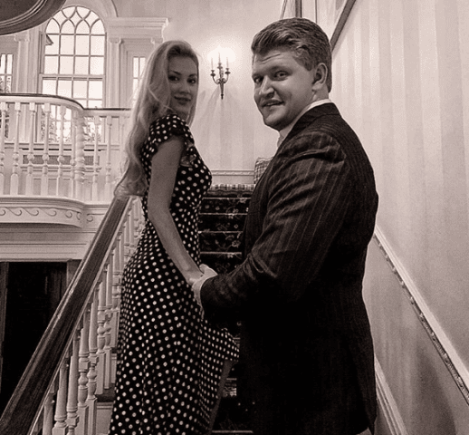 Як склалося життя переможця 1 сезону шоу «Х-фактор» Олексія Кузнєцова Как сложилась жизнь победителя 1 сезона шоу Х-фактор Алексея Кузнецова?