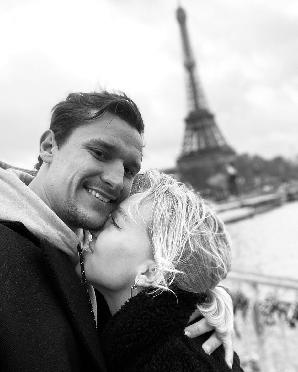 Тарас Цымбалюк впервые показал cвою девушку тарас цымбалюк