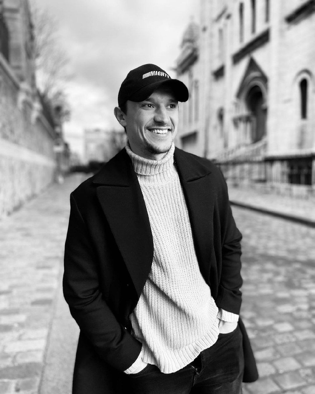 Тарас Цымбалюк впервые показал cвою девушку тарас цымбалюк