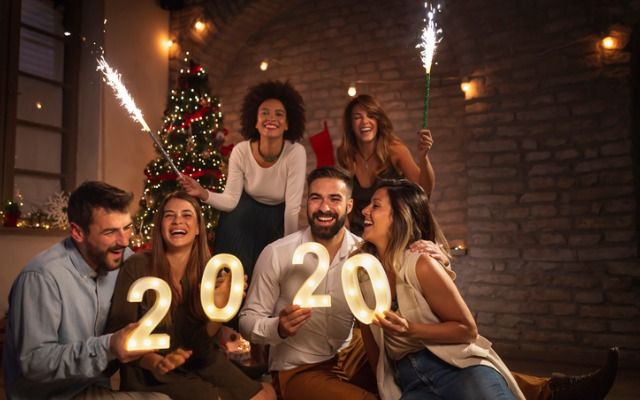 В чем встречать Новый 2020 год: советы от Хаяла Алекперова новый год 2020