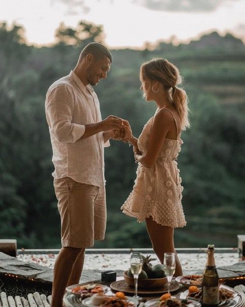 Більше не разом: красива історія кохання Даші Квіткової та Нікіти Добриніна Історія кохання Даші Квіткової та Нікіти Добриніна