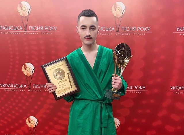 MELOVIN і KHAYAT отримали національну музичну премію «Українська пісня року» нппз