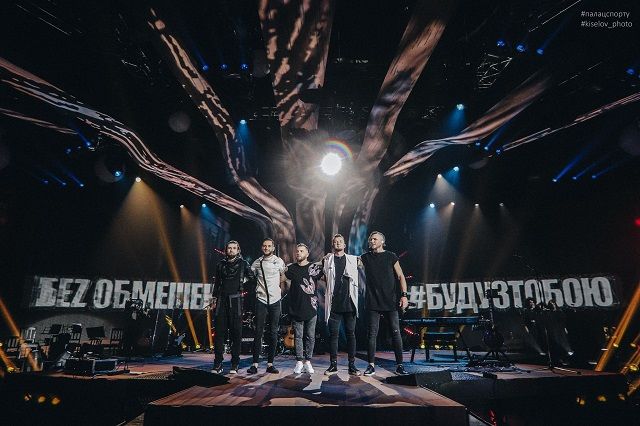 без обмежень