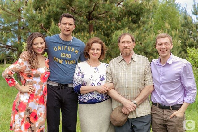 Коронавірус в Україні 2020: що подивитися на карантині сериал