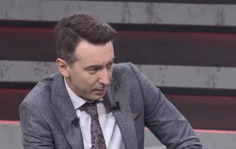 «Один за всіх»-16 випуск 1: Кохання за згодою чи зґвалтування? Один за всіх 16 випуск 1: Кохання за згодою чи зґвалтування