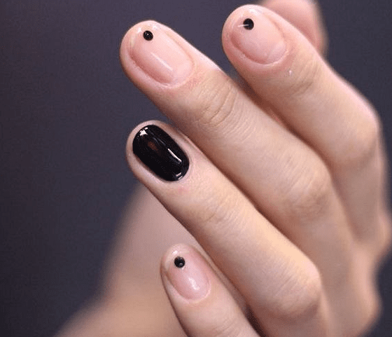 Манікюр на короткі нігті літо 2021: тренди модного літнього манікюру на короткі нігті