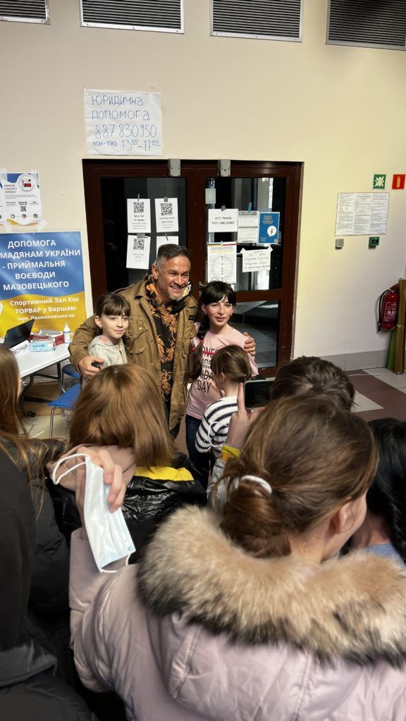 #ДобріІсторії. Эктор Хименес-Браво: Готовим 2000 обедов в день для военных Эктор Хименес-Браво: Готовим 2000 обедов в день для военных | Телеканал СТБ