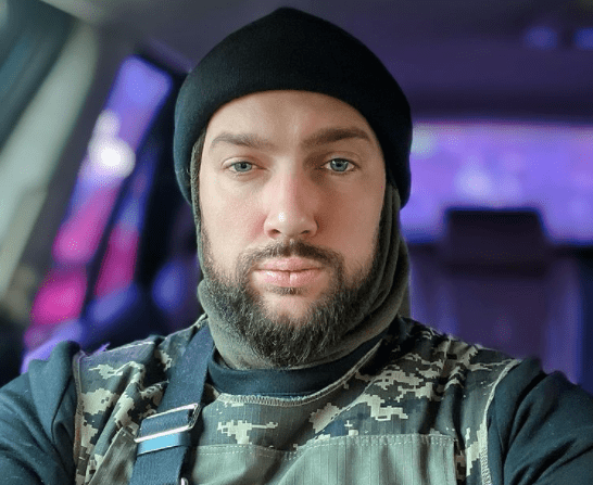 Олег Кензов активно занимается волонтерством в горячих точках