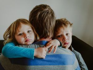 Как дети разных возрастных категорий реагируют на стресс