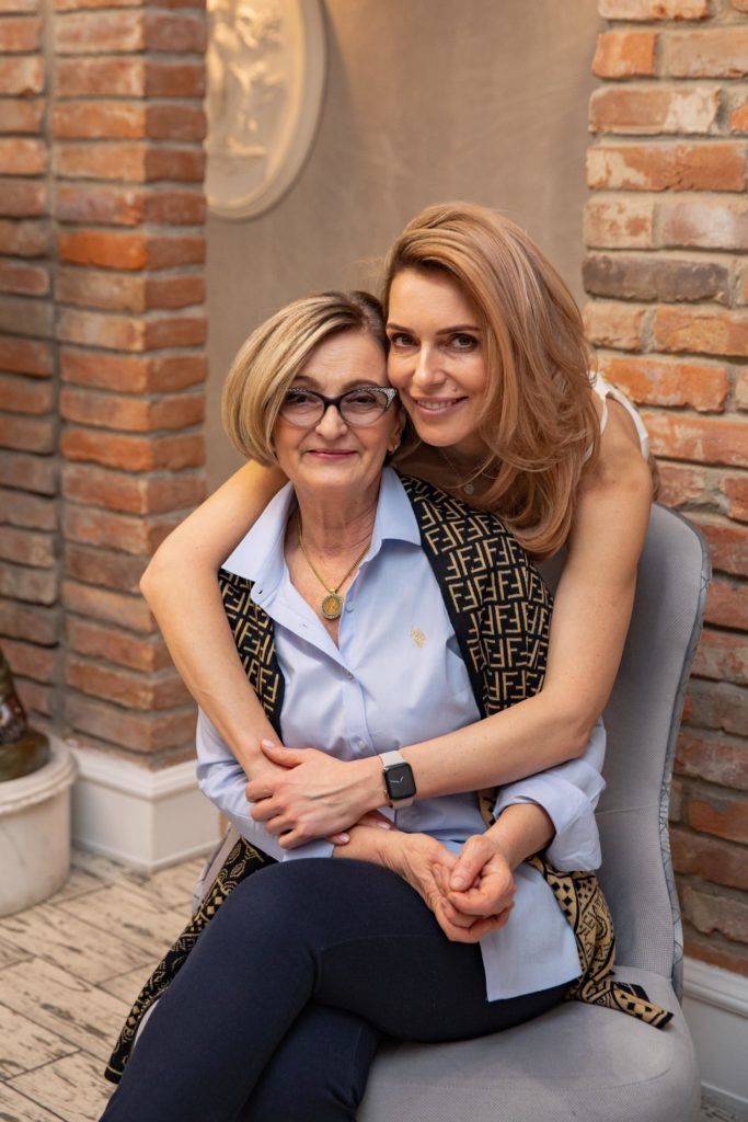 Научила всему тому, что умеет женщина: Марина Боржемская о важных уроках от мамы марина боржемская