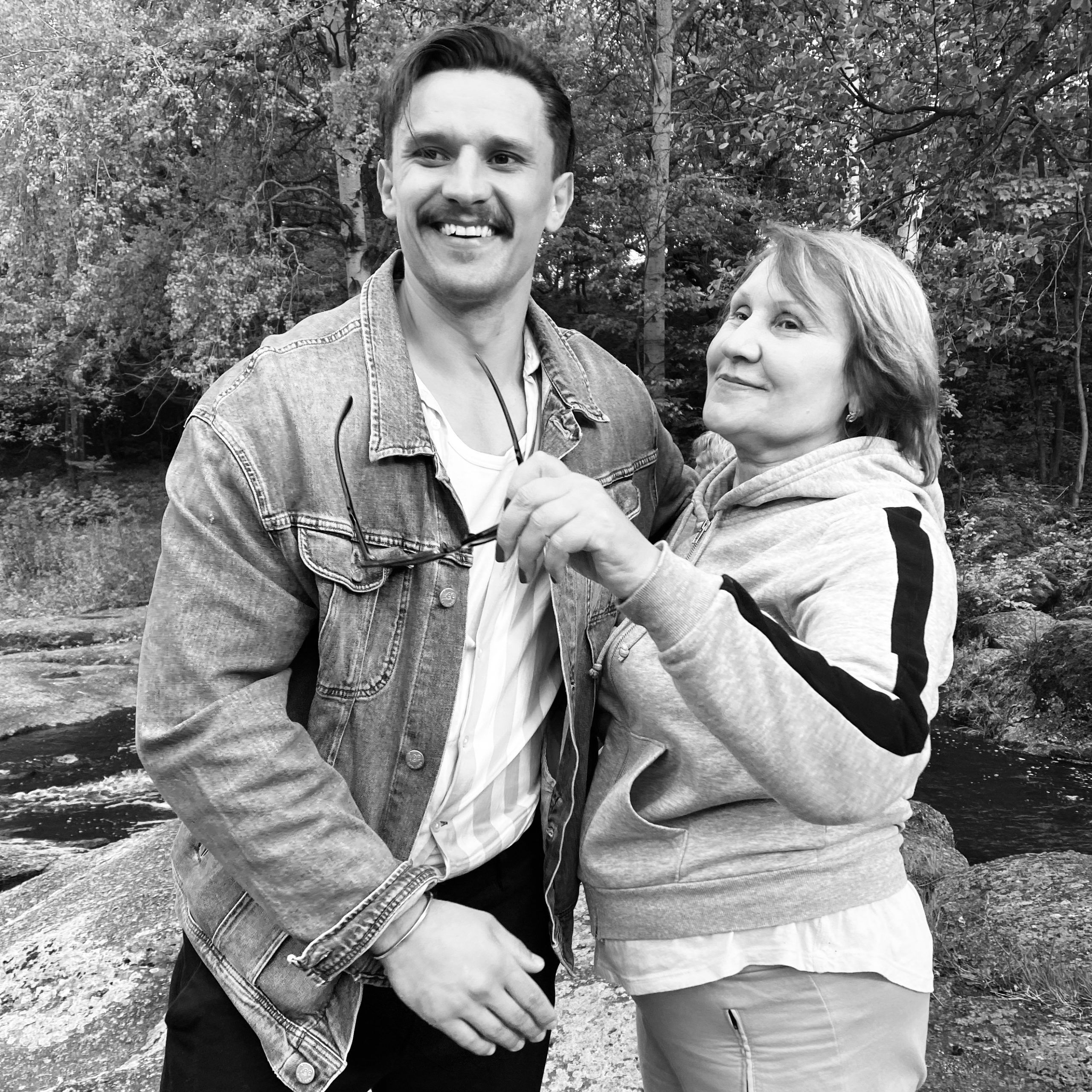 Каждая наша встреча — это и есть теплые моменты: Тарас Цымбалюк об общении со своей мамой Тарас Цимбалюк мама