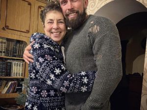 Олексій Суровцев мама