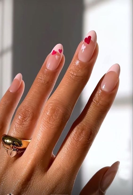 Літній манікюр 2024: ідеї для вашого наступного візиту в салон Манікюр літо 2024: тренди літнього манікюру для нігтів