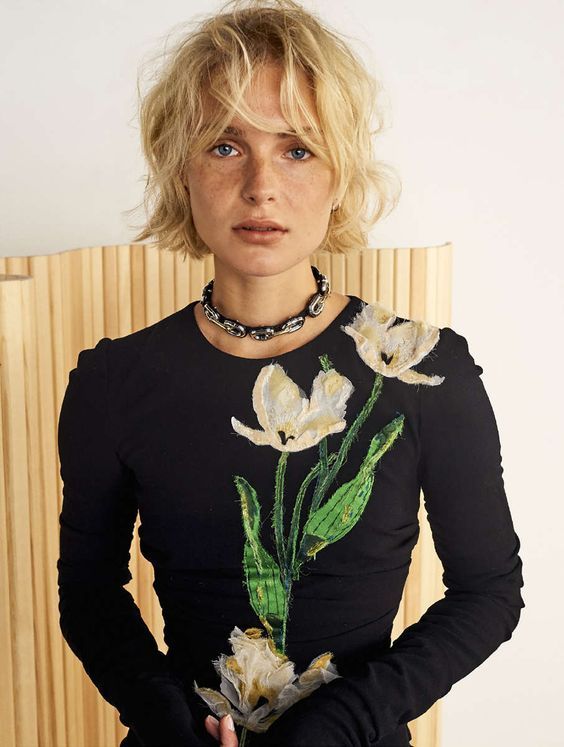 6 модних жіночих стрижок, які варто спробувати влітку Модні жіночі стрижки на літо: головні тренди цього сезону