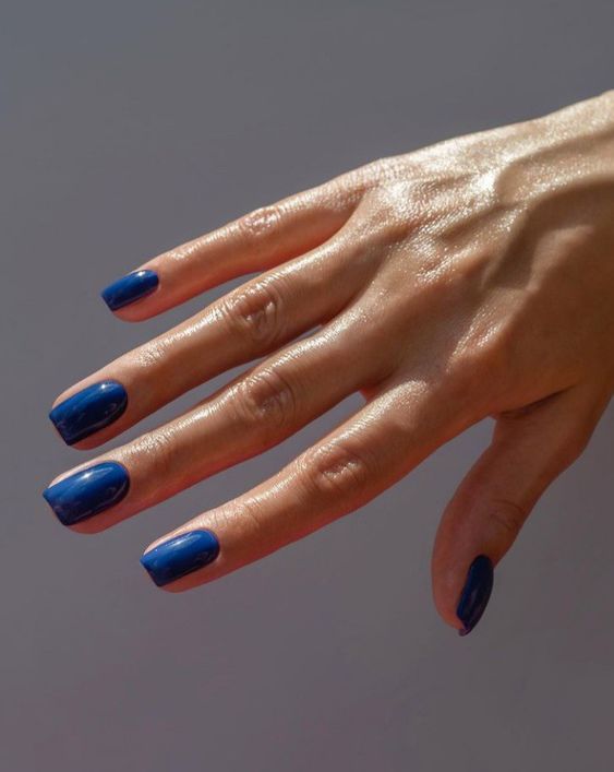 Яскравий літній манікюр 2023 року: добірка головних трендів Яскравий літній манікюр 2023 року: добірка головних трендів