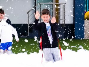 Останній дзвоник пролунав і на просторах освітньої території Midgard