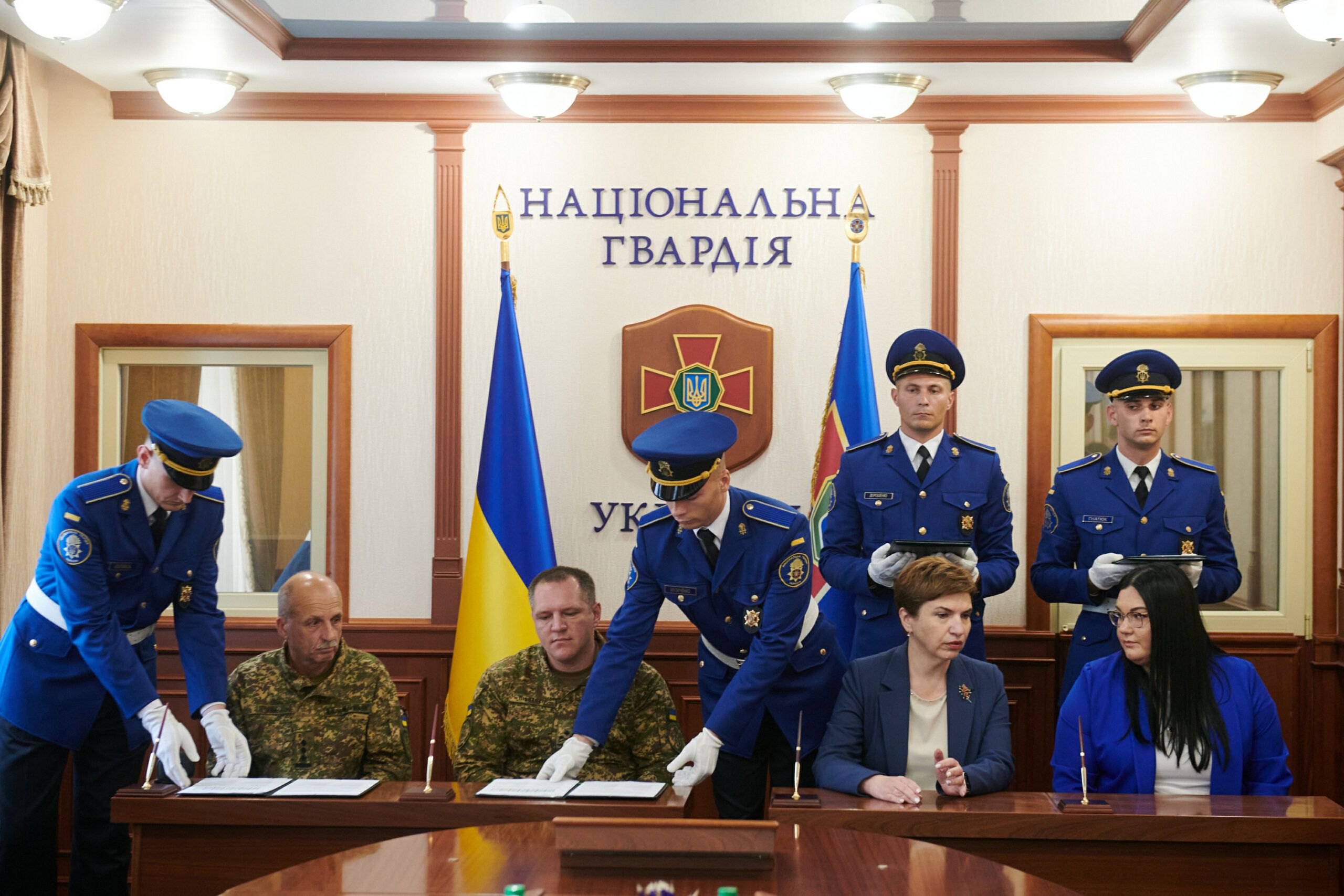 Проєкт ПОВЕРНЕННЯ, МВС, НГУ підписали Меморандум про створення центру ментального здоров’я Проєкт ПОВЕРНЕННЯ, МВС, НГУ підписали Меморандум про створення центру ментального здоров’я