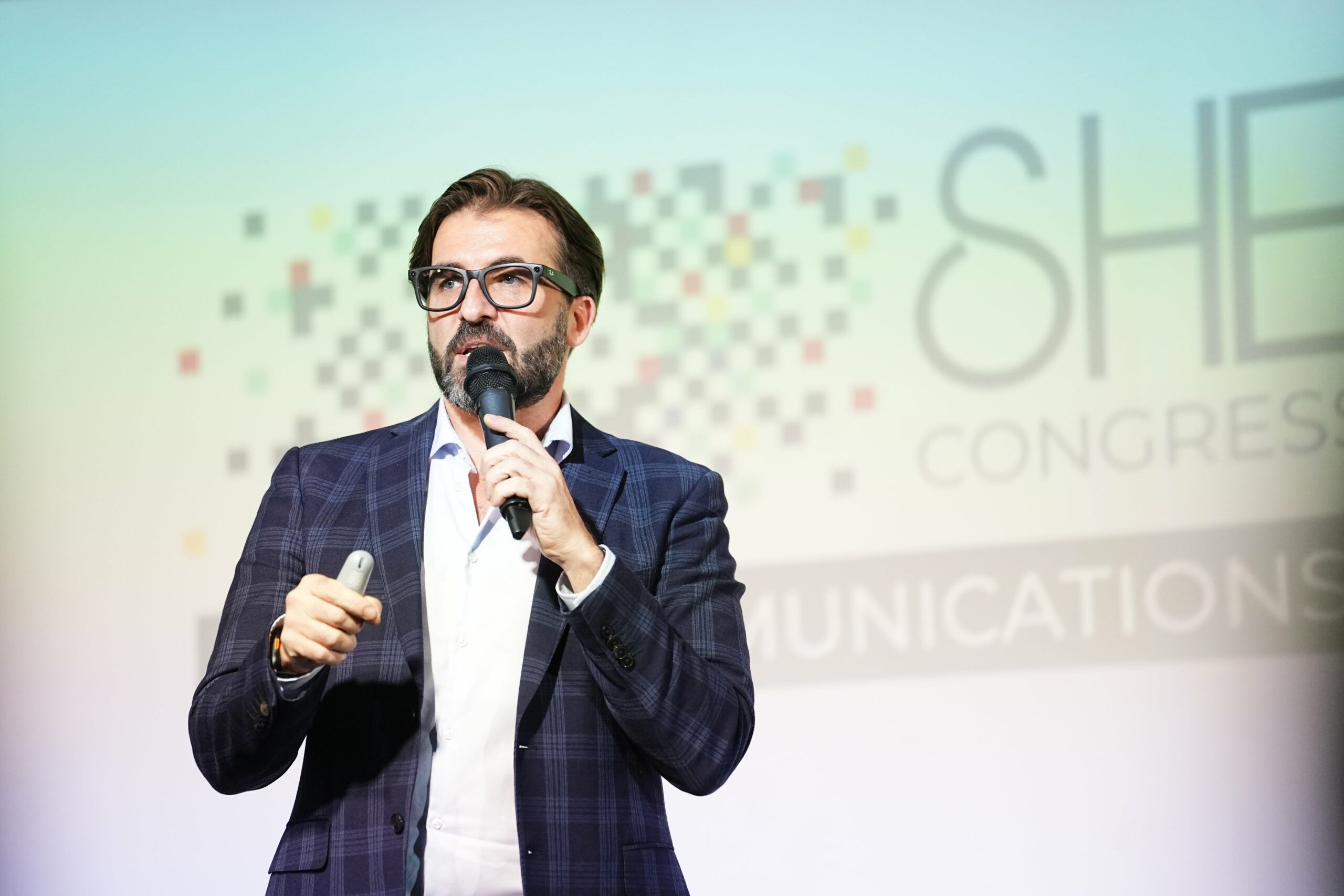 Рішуча. Справжня. Небайдужа — ключові історії та інсайти SHE Congress 2025 SHE Congress 2025: ключові історії та інсайти заходу