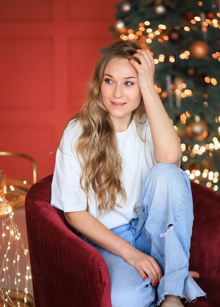 Зірки серіалів СТБ привітали українців з Новим роком 2026